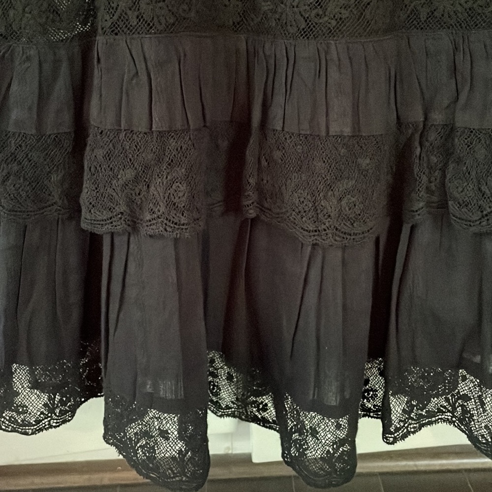 Loveshackfancy Santorini Dress in Black, worn once XS 100% cotton - Picture 6 of 7